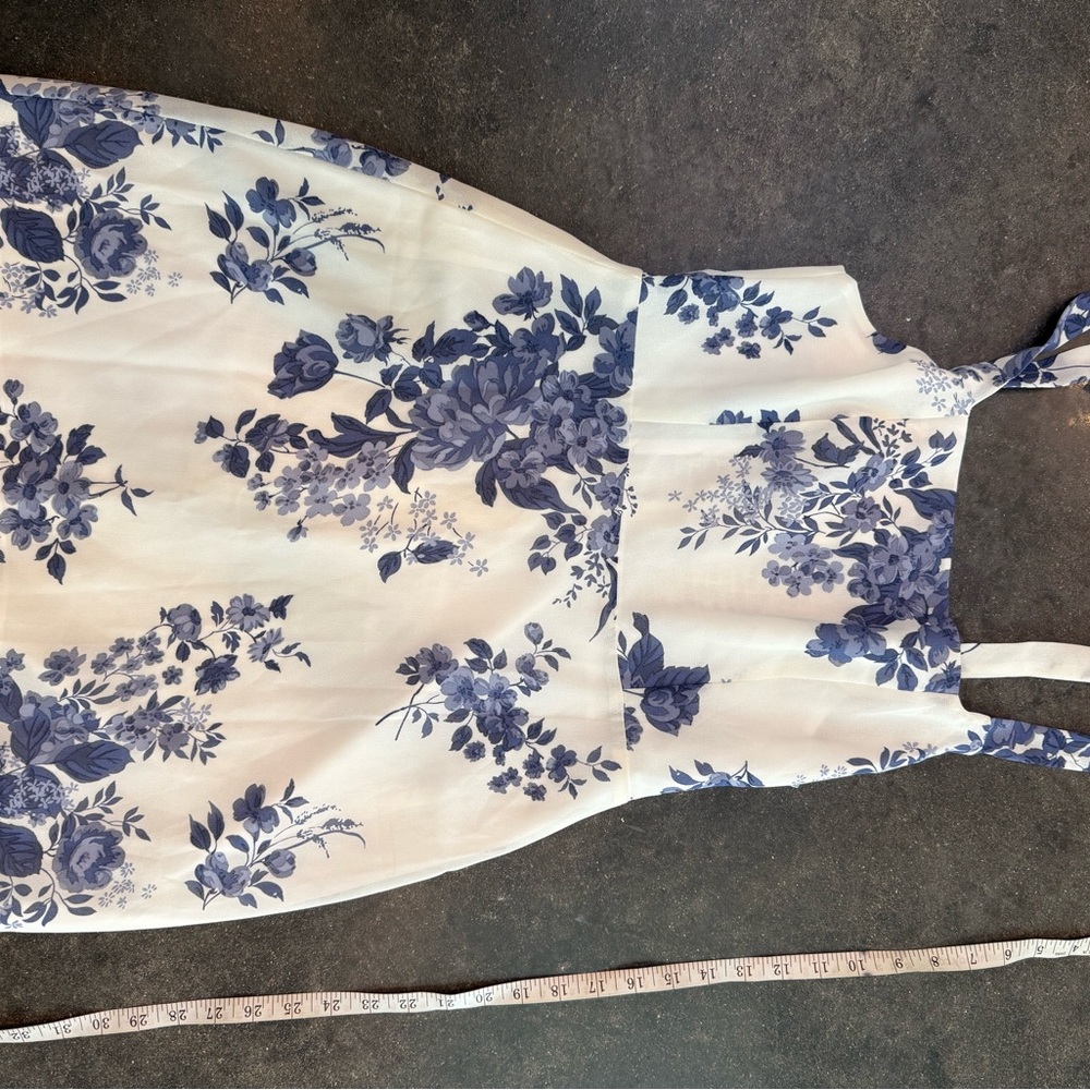 Floral Blue and White Dress - Picture 2 of 5